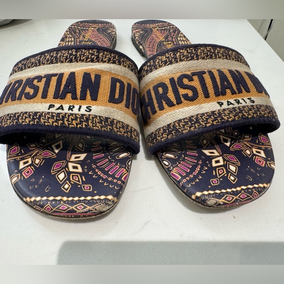 CHRISTIAN DIOR SLIDE - Picture 3 of 4